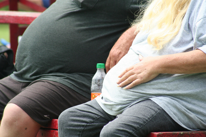 Obesità aumenta il rischio di cancro ad utero, seno, colon...
