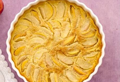 Ricette di dolci: clafoutis alle pesche