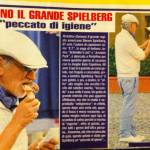 Steven Spielberg lecca gelato e lo offre alla moglie: poca igiene o affetto?