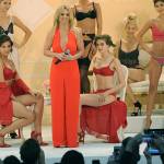 Britney Spears presenta la sua linea di lingerie12