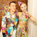 NYFW: Miley Cyrus versione stilista al fianco di Jeremy Scott (FOTO)