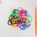 Rainbow Loom, il braccialetto elastico mania per figli e genitori01