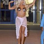 Lady Gaga arriva (seminuda) ad Atene: "Sono Afrodite"