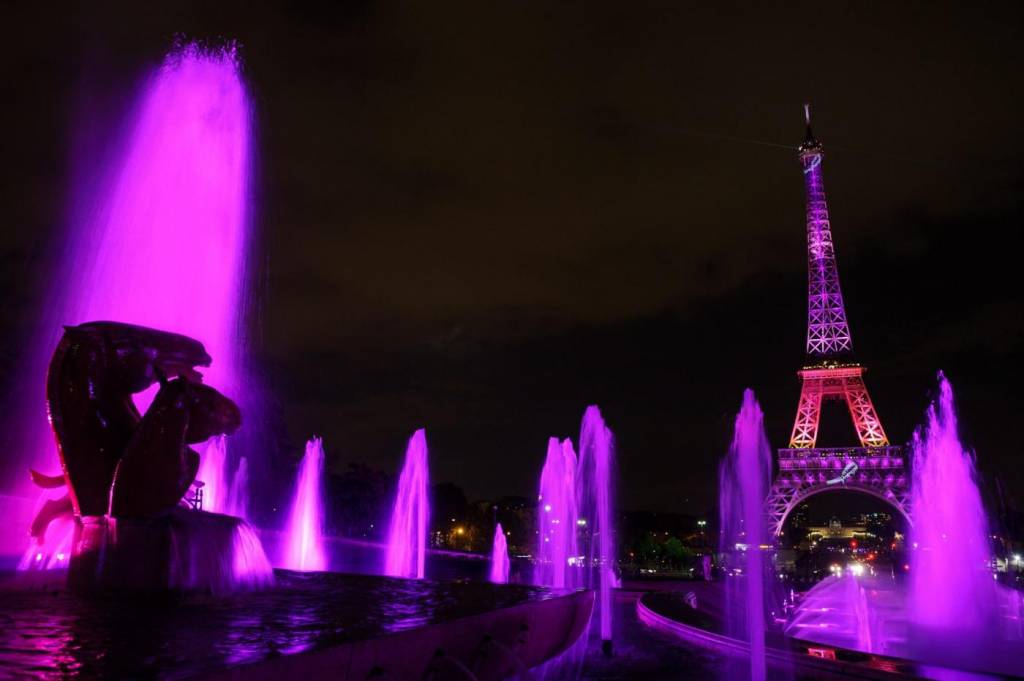 Ti Porto A Parigi Sulla Torre Eiffel Canzone