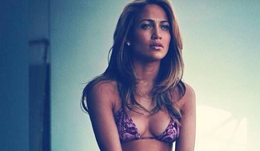 Jennifer Lopez, 45 anni, posa in bikini. Fan in delirio (FOTO)