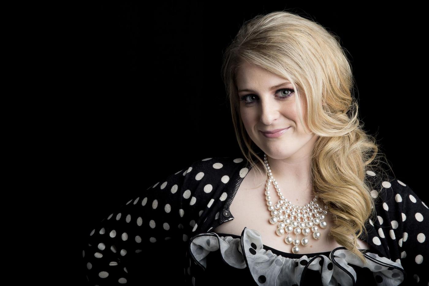 Meghan Trainor, l'anti Barbie del pop: "Non sarò mai magra, mai di silicone