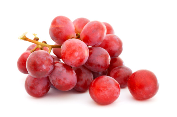 Pelle più bella con uva rossa: una maschera per purificare