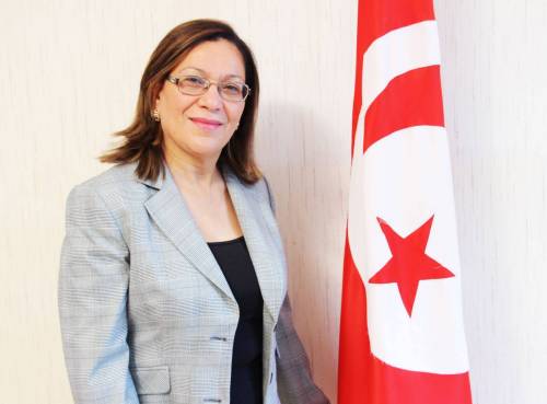 Kalthoum Kannou, prima donna candidata presidente: svolta in Tunisia