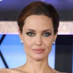 Angelina Jolie: "Voglio essere una moglie migliore e anche imparare a cucinare"