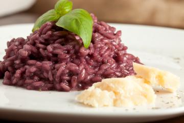 Dalla zuppa di fave al risotto al barolo: le ricette migliori per gli over 70