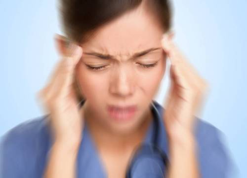 Mal di testa si combatte togliendo il sale: mangiare sciapo riduce emicranie