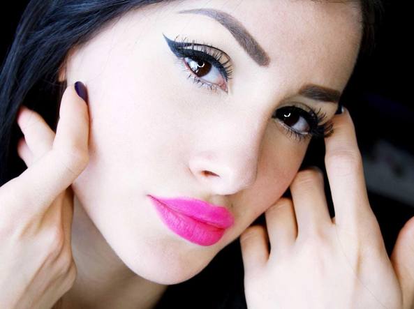 LaCindina, star del make up su YouTube: "Io il lavoro me lo creo" VIDEO