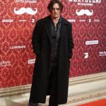 Johnny Depp ingrassato e fuori forma alla premiere di Berlino02