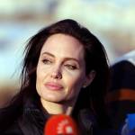 Angelina Jolie tra i profughi curdi in Iraq 11