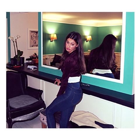 Belen Rodriguez cambia look: è tornata mora FOTO