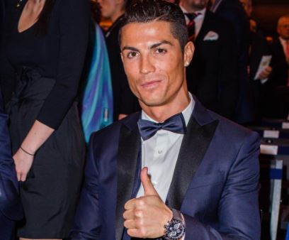 Cristiano Ronaldo super papà: "A mio figlio non serve una madre"