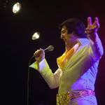 Elvis Presley, a Seattle il raduno dei sosia: c'è anche una donna02