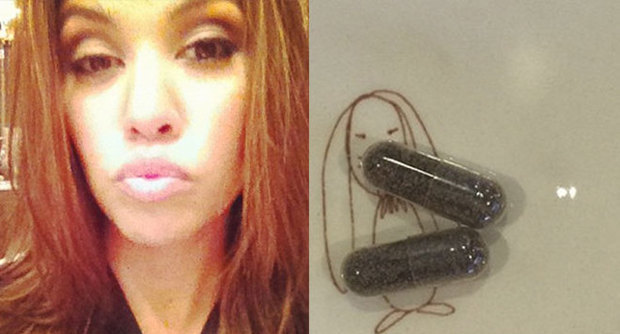 Kourtney Kardashian, foto con pillole placenta su Instagram: "Ecco cosa mangio02