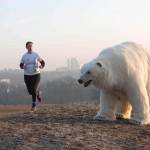 Orso polare a spasso per Londra per il lancio di "Fortitude08