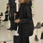 Eva Grimaldi e Roberta Garzia shopping insieme05