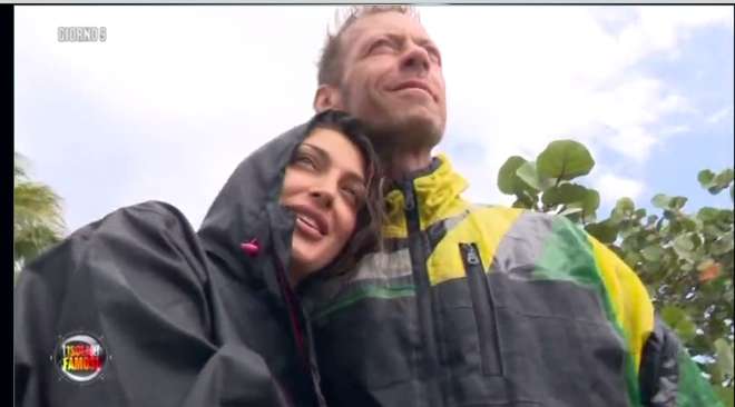 Isola, Rocco Siffredi a Cristina Buccino: "Sei pericolosa" FOTO