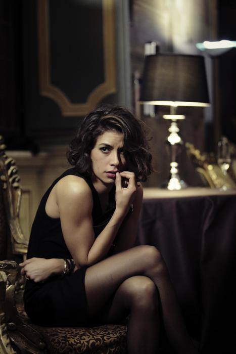 Il bosco: chi è Giulia Michelini, protagonista della fiction FOTO