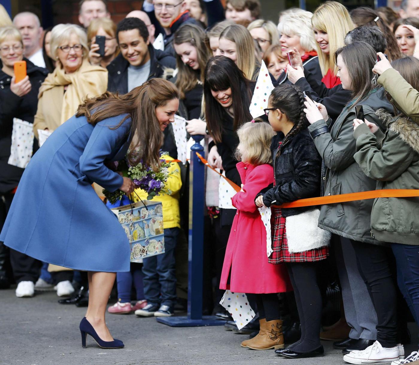 Kate Middleton, visita per beneficenza dopo il viaggio ai Caraibi 08