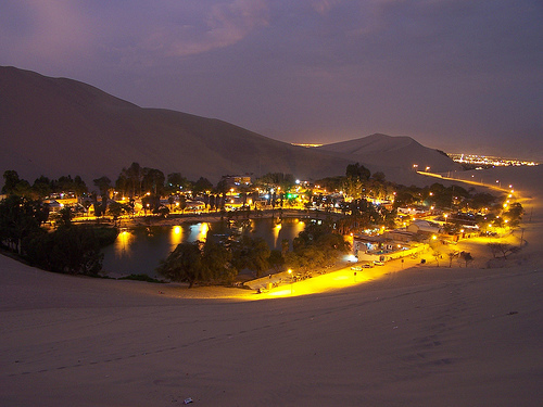 VIDEO YouTube: Huacachina, il paradiso in mezzo al deserto del Perù FOTO