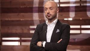 MasterChef-Striscia, Joe Bastianich: "Solo qui si finisce in prima pagina per uno spoiler"