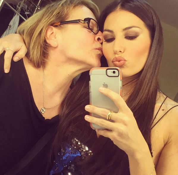 Elisabetta Gregoraci dietro quinte Made in Sud FOTO 2