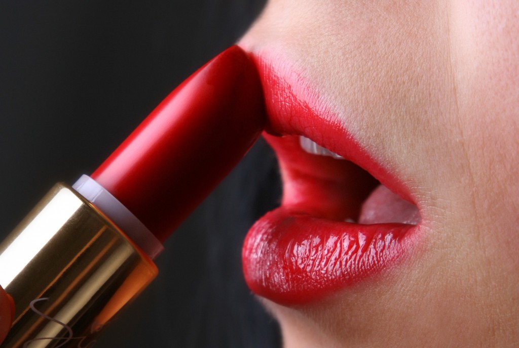 MakeUp, psicologia del rossetto: colore che usi rivela tua personalità