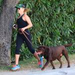 Reese Witherspoon, jogging in compagnia del suo labrador a Brentonwood04