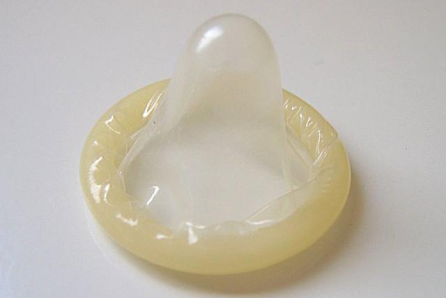 Preservativo del futuro: fatto di idrogel e con un po' di viagra dentro