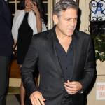 Amal Alamuddin e le gambe magrissime della signora Clooney FOTO 4