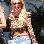 Britney Spears senza Photoshop: ha la pancetta e se ne infischia FOTO2