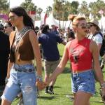 Kendal Jenner e Hailey Baldwin, look hippie al Coachella Festival 22