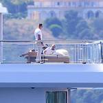 Leonardo DiCaprio in Costa Azzurra sul mega yacht: dopo Cannes Montecarlo