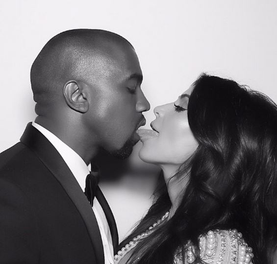 Kim Kardashian bacia con la lingua il marito. La FOTO su Instagram 5