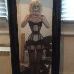 Romanie Smith, modella fetish col girovita di 45 cm: corsetto stringente 6 ore al giorno FOTO 3