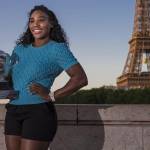 Serena Williams vince Roland Garros: FOTO con trofeo davanti torre Eiffel 06
