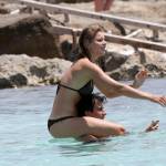 Kledi in vacanza con la sua Charlotte a Formentera15