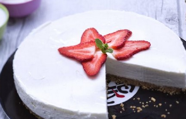 Ricette di dolci: cheesecake light yogurt e vaniglia