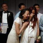 Sette coppie omosessuali cinesi si sposano a Los Angeles7