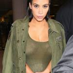 Kim Kardashian incinta, prime FOTO del pancino 11