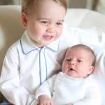 Charlotte e George Windsor: royal baby fotografati insieme per la prima volta 1