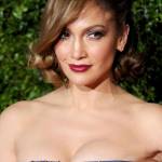 Jennifer Lopez, caschetto corto agli Oscar del teatro a New York FOTO 18