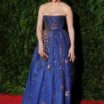 Jennifer Lopez, caschetto corto agli Oscar del teatro a New York FOTO 5