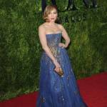 Jennifer Lopez, caschetto corto agli Oscar del teatro a New York FOTO 12