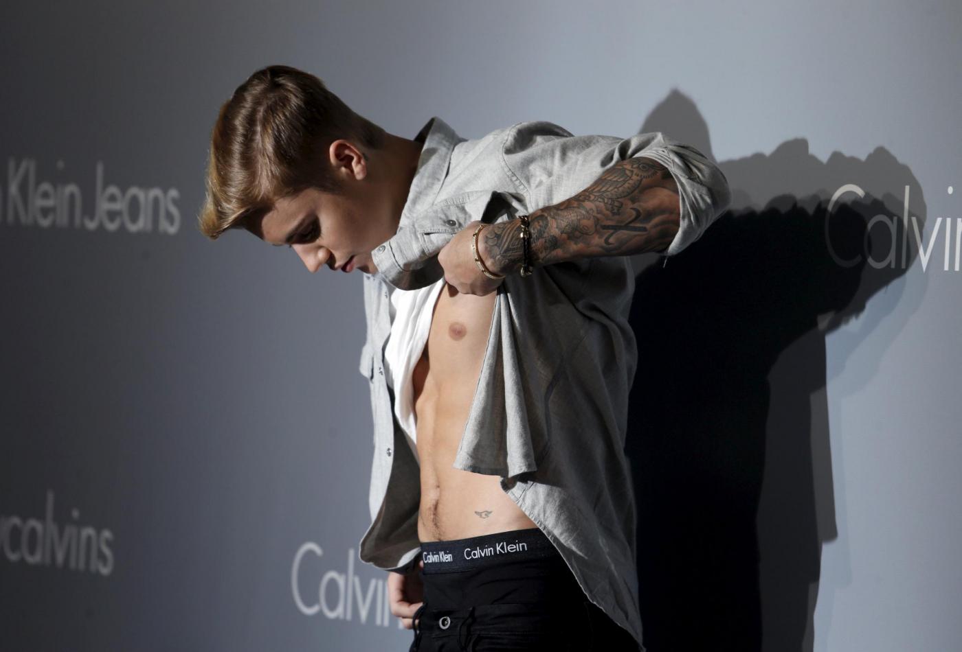 Justin Bieber e Kendall Jenner a Hong Kong per Calvin Klein FOTO