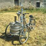 la bicicletta ideata a Napoli che distribuisce birra fredda1